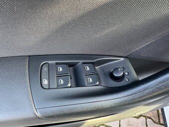 Audi Q3 2.0 TDI quattro Prestige - 12