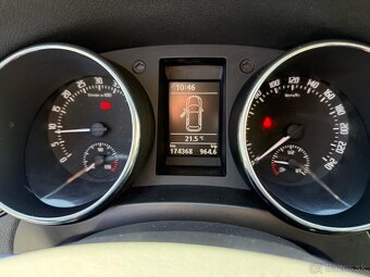 ► ŠKODA YETI 2,0 TDI 4x4 - 103 kW, PARK. SENZORY, TAŽNÉ ◄ - 12
