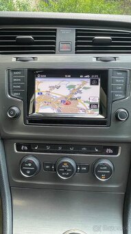 Volkswagen Golf 7 Highline 1.6 TDi 77kw - 12