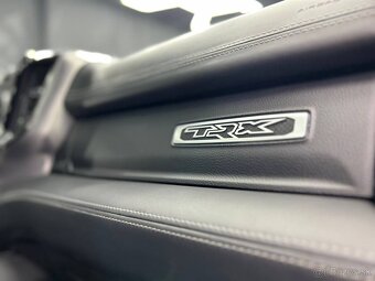 Dodge RAM TRX 6.2 HEMI - 12