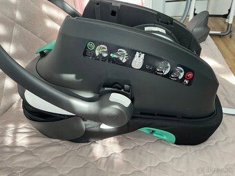 Autosedačka +základňa Cybex Aton B2 - 12