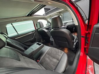 Škoda Octavia COMBI 2.0Tdi 110kw SCOUT+Led+Panorama - 12