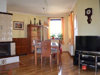 NA PREDAJ / Rodinný dom s bazénom a saunou / Šarišské Bohdan - 12