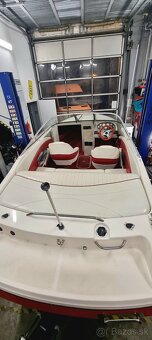 Bayliner 1851SS Capri motorový člun - 12