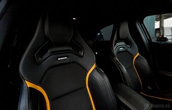 Mercedes-Benz AMG A45 Yellow Night Edition - 12