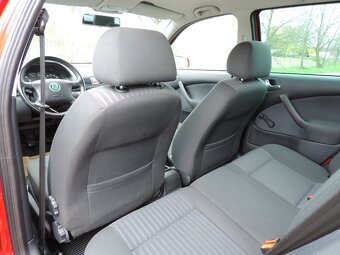 Škoda Octavia Combi Swiss Tour - 1.6MPi 75Kw 102Ps. - 12