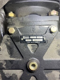 Predam dieľy na Tatra, praga, Liaz, - 12