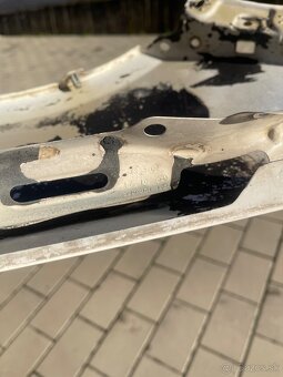 Predny blatnik Škoda Fabia 2 1026 biela - 12