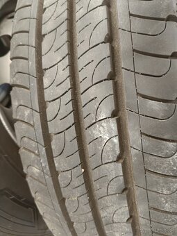 Predám pneumatiky Goodyear 225/75 R16C - 12
