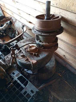 Náhradné diely - 12