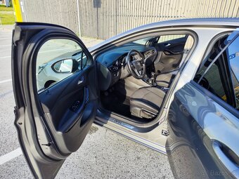 Opel Astra 1.6 CDTI S&S 136k Innovation - 12