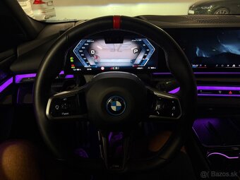 BMW i5 M60 xDrive B&W - 12