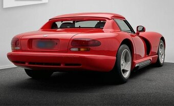 Dodge Viper RT/10 z roku 1993 - 12