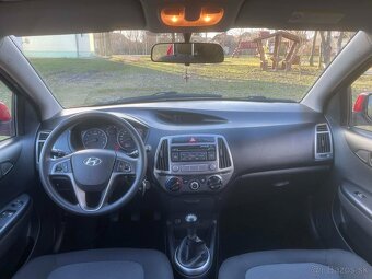 Hyundai i20 1.2i 16V Comfort - 12
