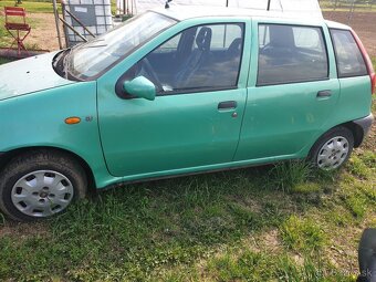 Fiat punto 1 a 2 na diely nie v celku - 12