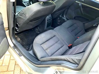 Škoda Octavia 2 Combi 2,0TDI 103KW 140"PS Elegance - 12