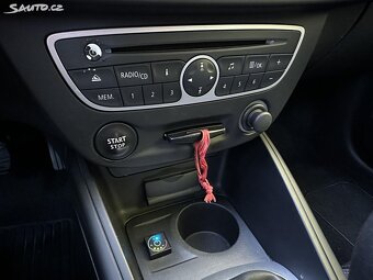 Renault Mégane + LPG 1.4/96kW ČR Navigace r.v. 2011 - 12
