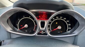 Predám FORD FIESTA 1.2 v skvelom stave len 79tis. km - 12