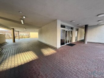 Investičná príležitosť: Moderná budova na bytový projekt v P - 12