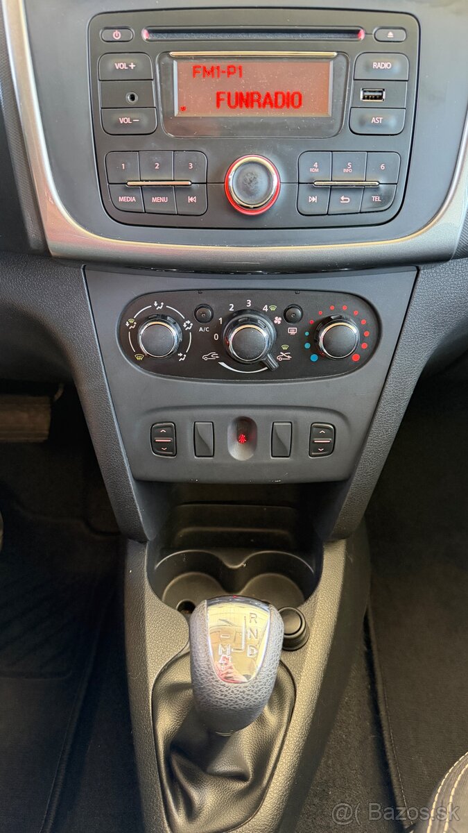 Dacia Logan MCV benzin automat - 13