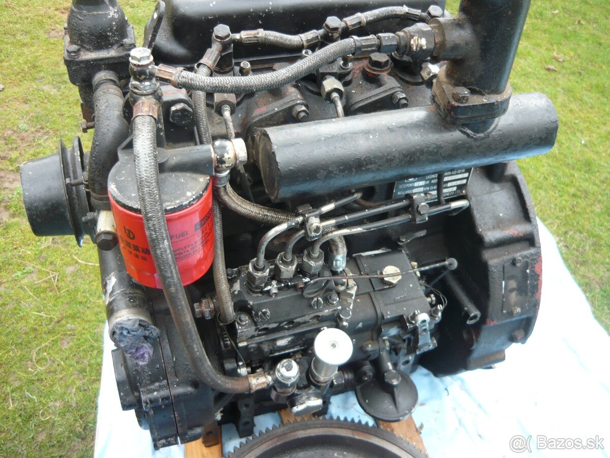ČÍNSKÝ MOTOR LAIDONG - 3 válec - 13