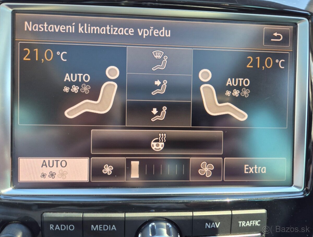 predám vw Touareg - 13