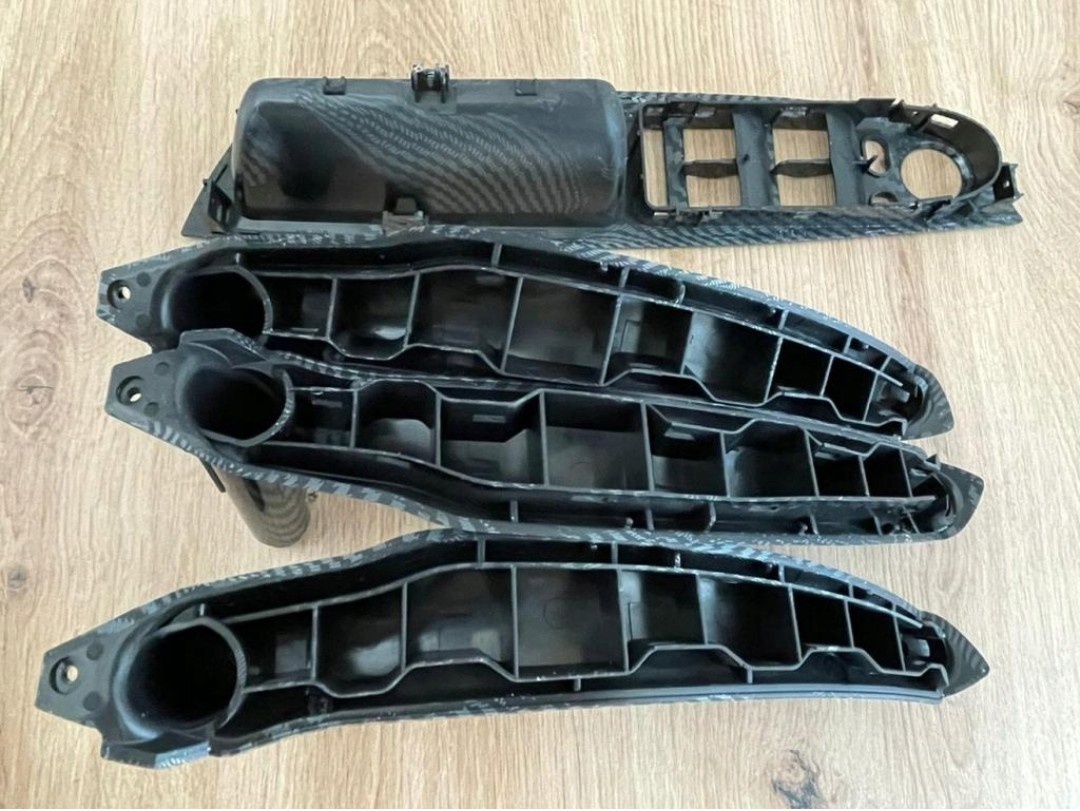 BMW X5 E70,X6 E71-vnútorné madlá dverí-karbón - 13
