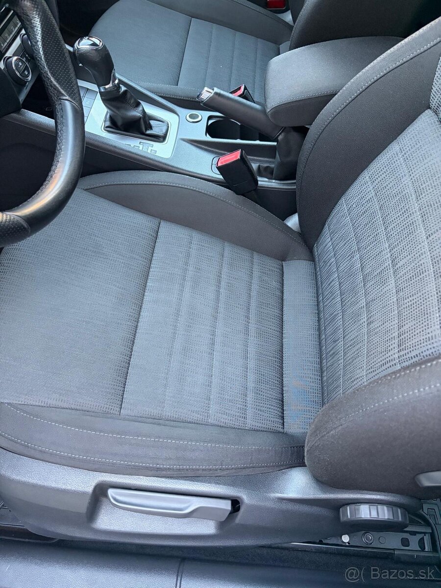 Predám Škoda oktáviu combi 2,0 TDI - 13