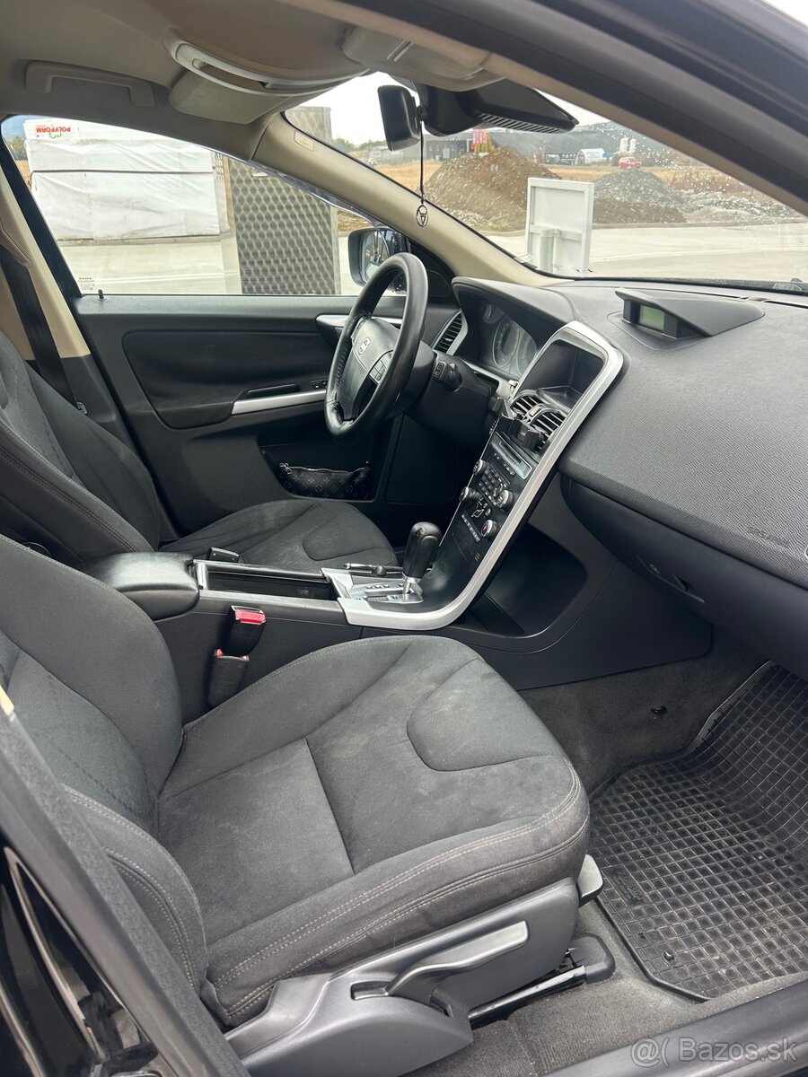 Volvo XC60 - 13