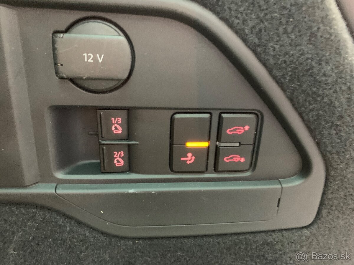 Volkswagen Touareg 3.0 V6 TDI 245k, 180kW - 13