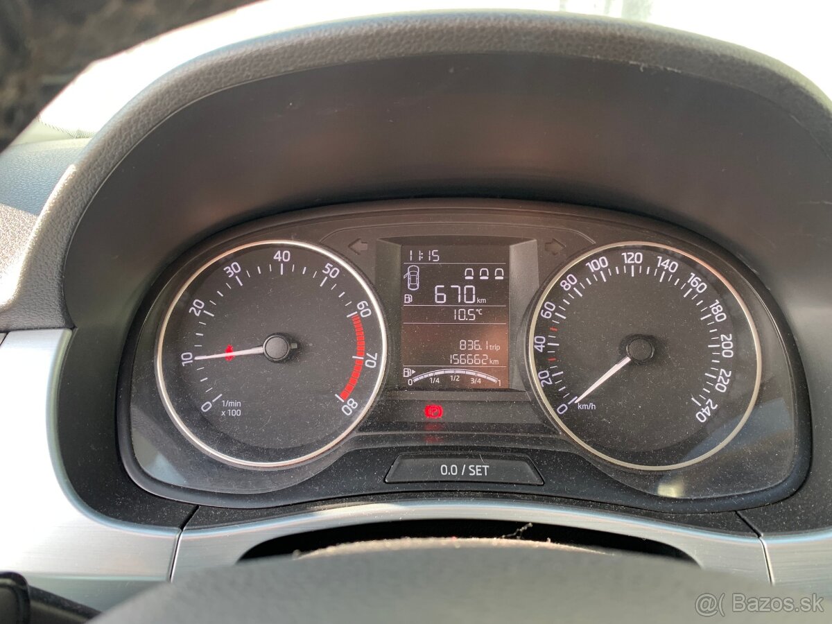 Škoda Fabia 1.2TSi, 66KW, TEMPOMAT - 13