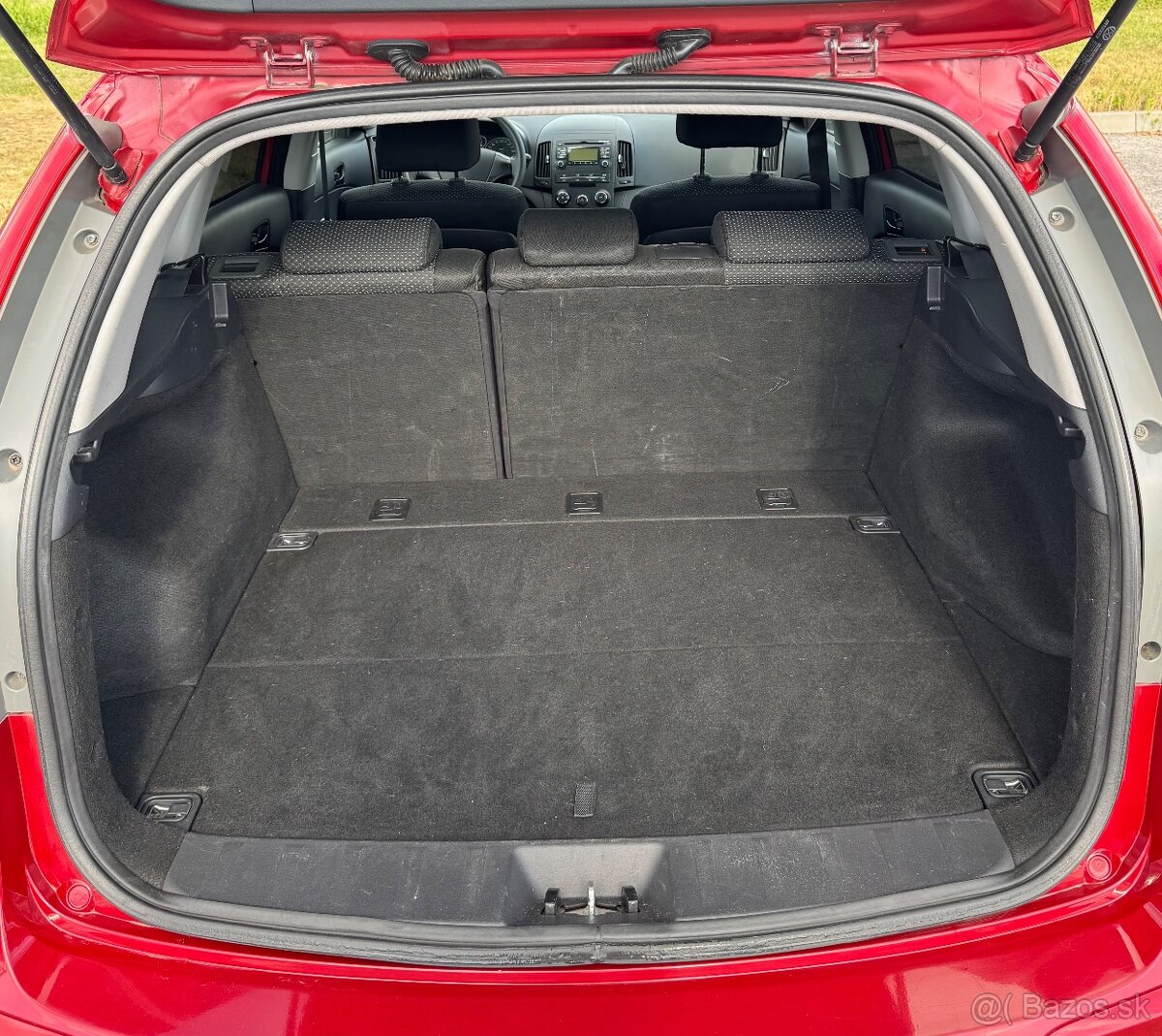 Predám Hyundai i30 CW combi - 13
