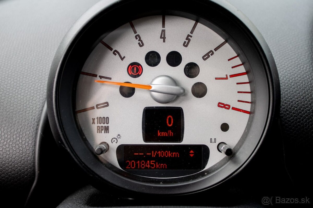 Mini Cooper Countryman 1.6i 85 kW - 13