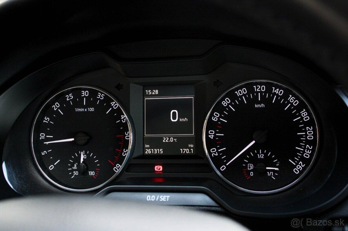 Škoda Octavia Combi 1.6 TDI 4x4 - 13