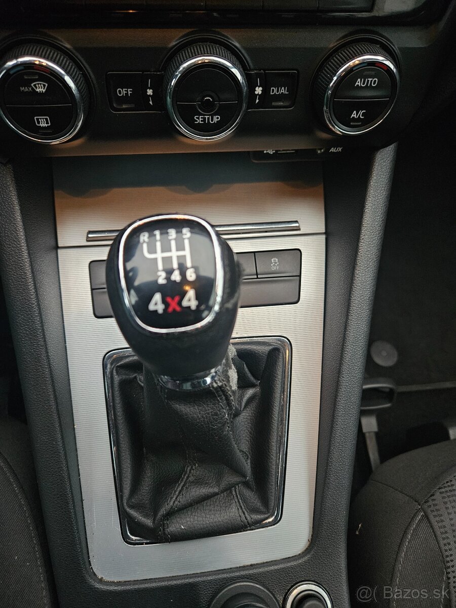 Škoda Octavia 2.0tdi kw110 4x4 - 13