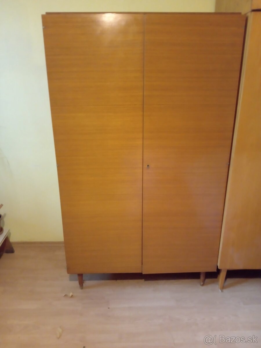 Rôzny nábytok - 13