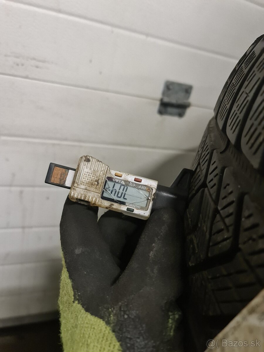 ZIMNE PNEU RSC 235/55 R19 PIRELLI - 13