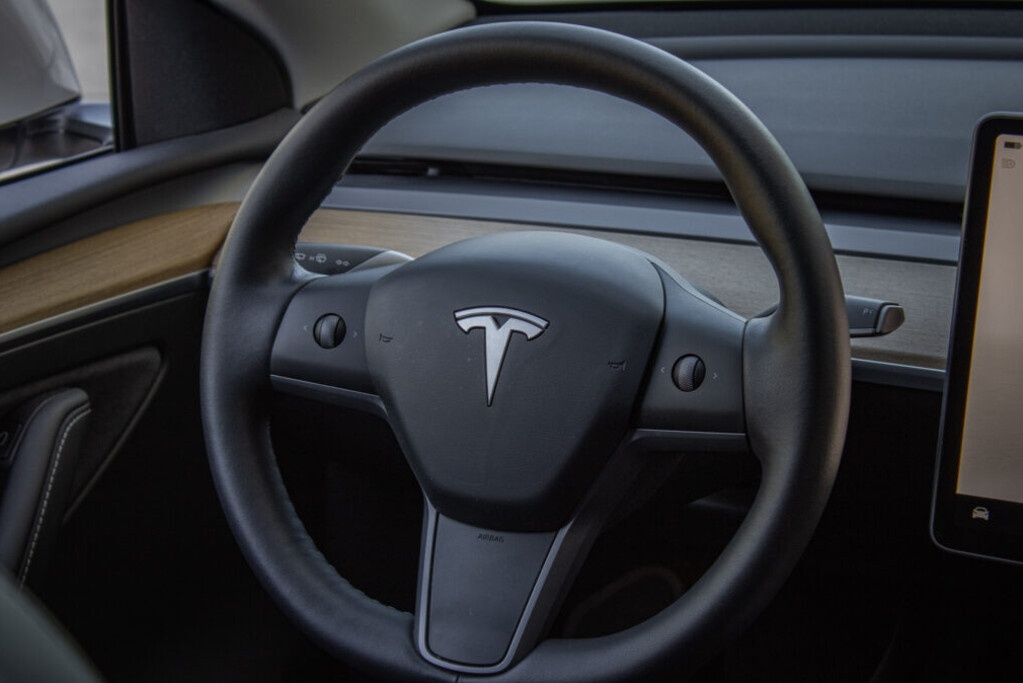 Tesla Model Y Long Range 378kW - 13