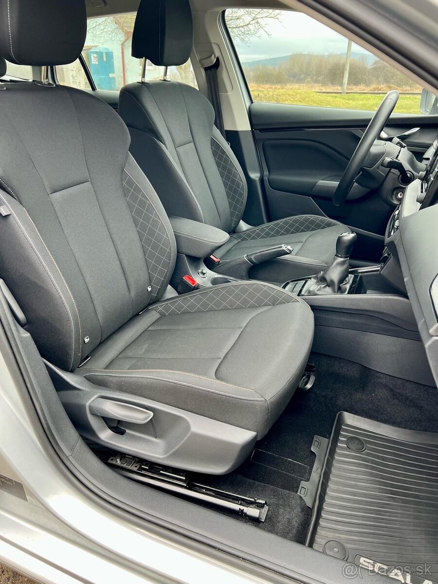 Škoda scala 1.0 TSI,81kw,10/2022 - 13