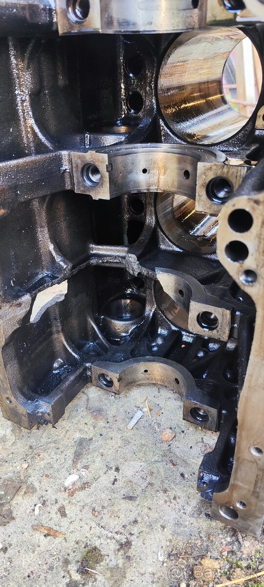 Servis motorů Komatsu, Caterpillar, Perkins, Yanmar, CAT - 13