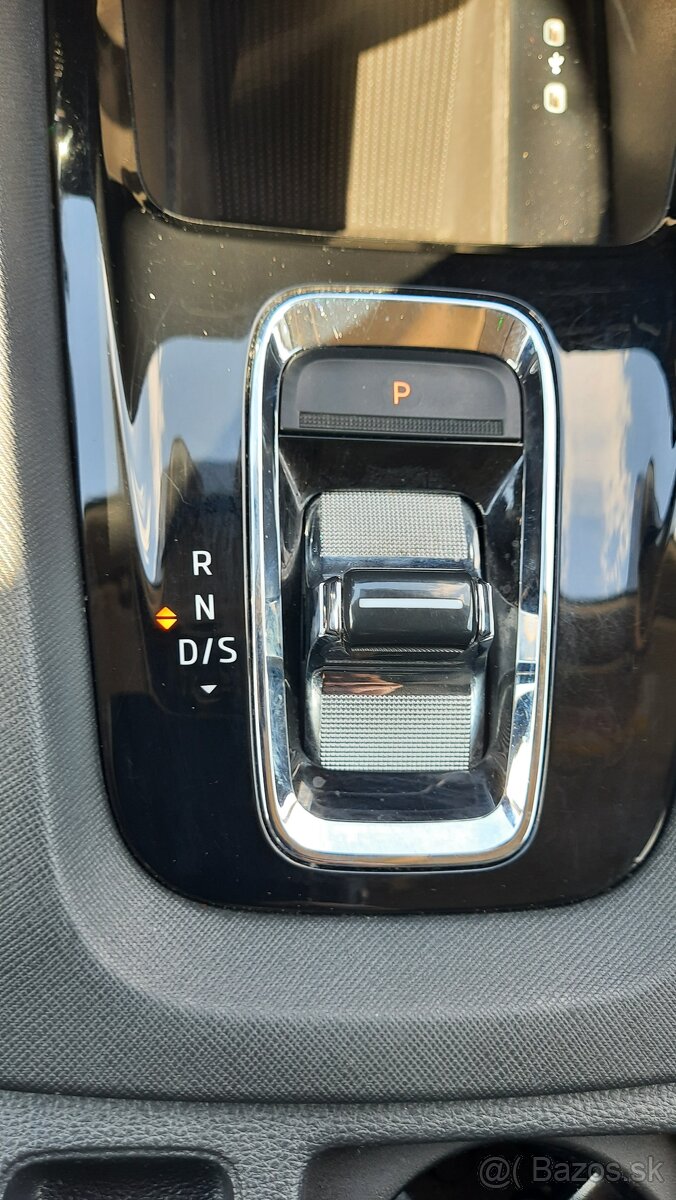 Predám Škoda Octavia Combi 2.0 TDI SCR Style DSG - 13