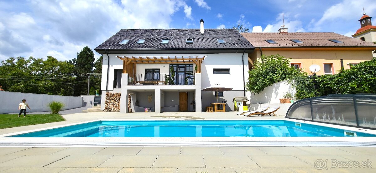 PNORF – dokonalé miesto pre Airbnb: vila s bazénom pod lesom - 13