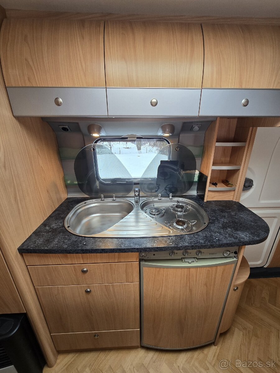 Predám Burstner Belcanto 550 TK , 2006 , 5miestny predstan - 13