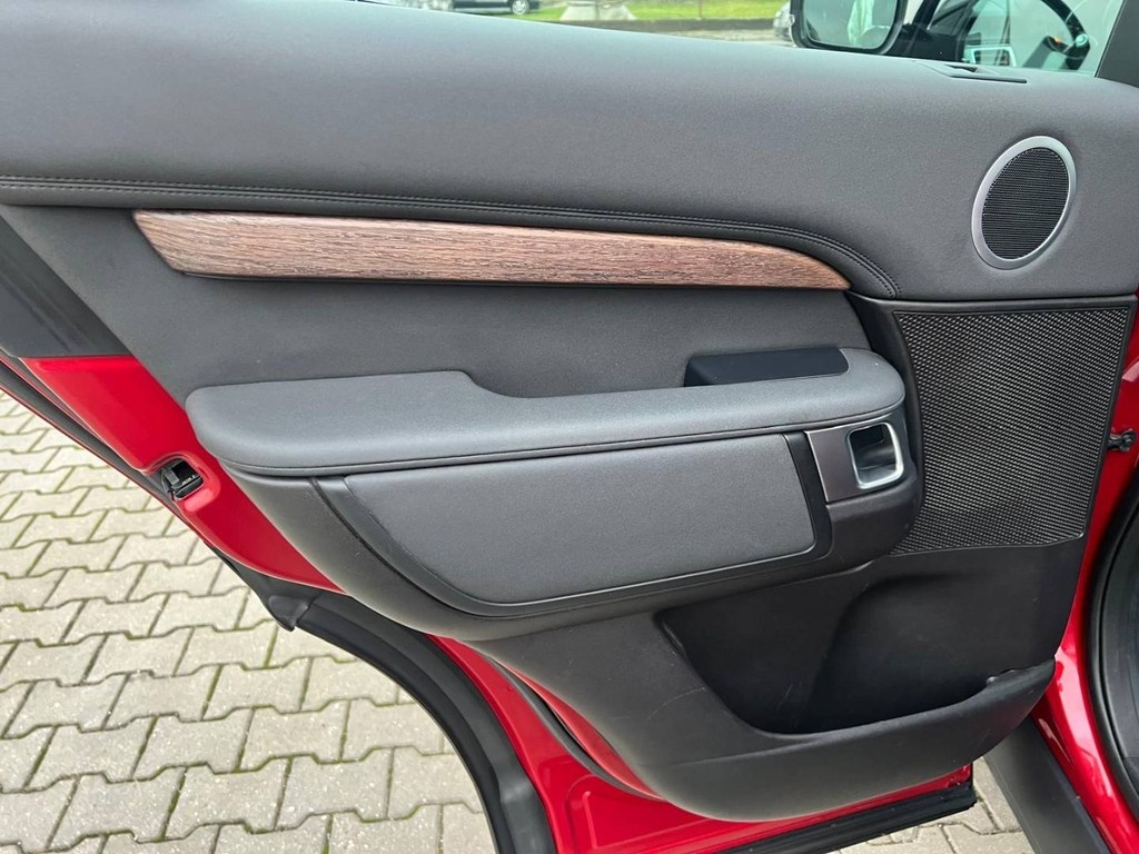 Land Rover Discovery 2.0D SD4 HSE AWD A/T - 13