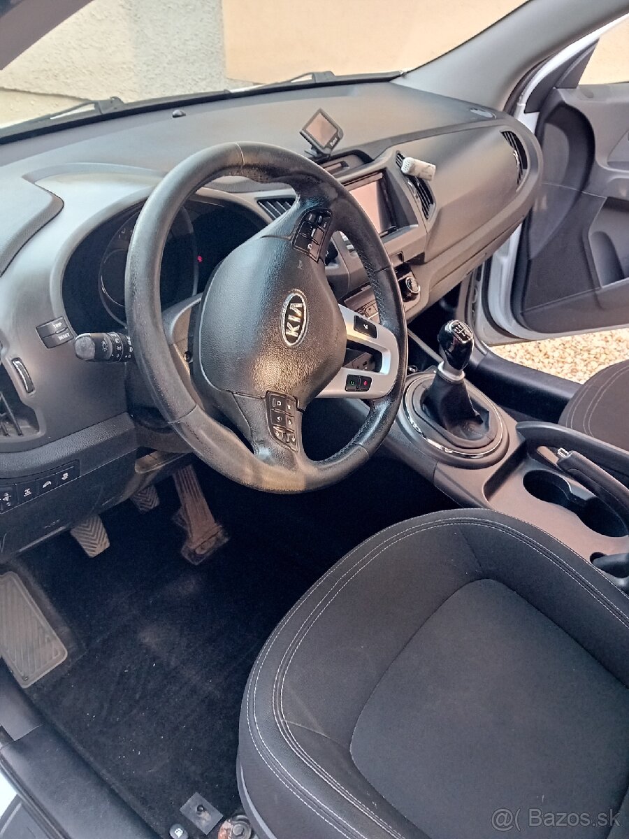 Kia Sportage 2.0 CRDi 4x4 - 13