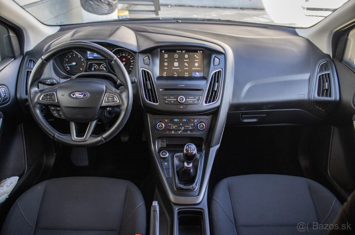 Ford Focus Kombi 2018 1.0, 2018, 92kW - 13