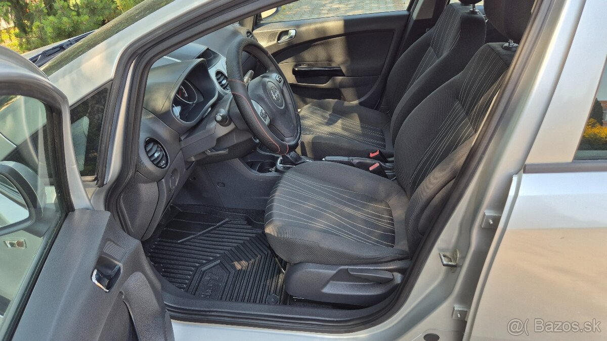 Opel Corsa 1.4 benzín automat rv.10/2009 - 13