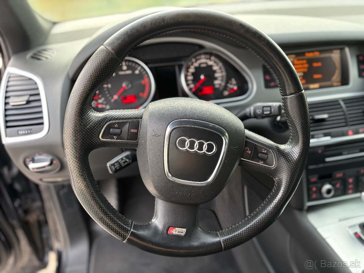 Audi Q7 3,0 tdi - 13