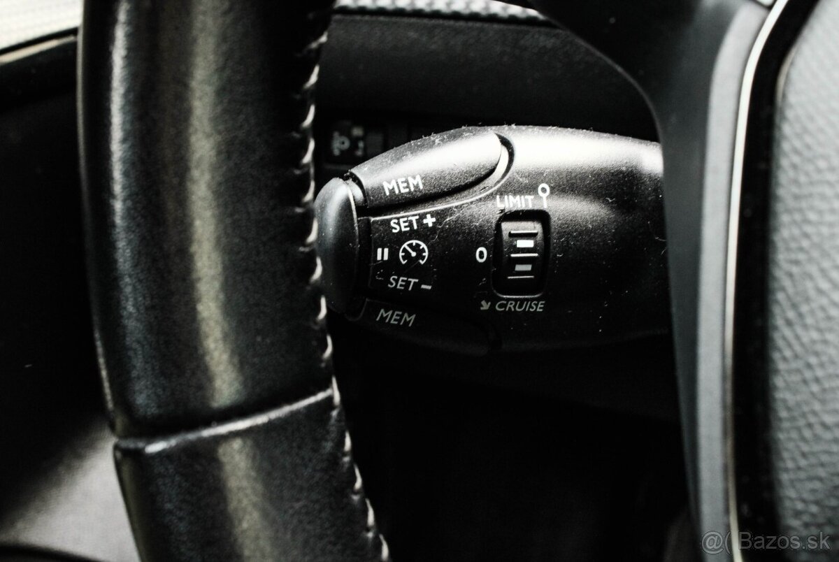 Peugeot 208 1.2 PureTech Active Pack - 13