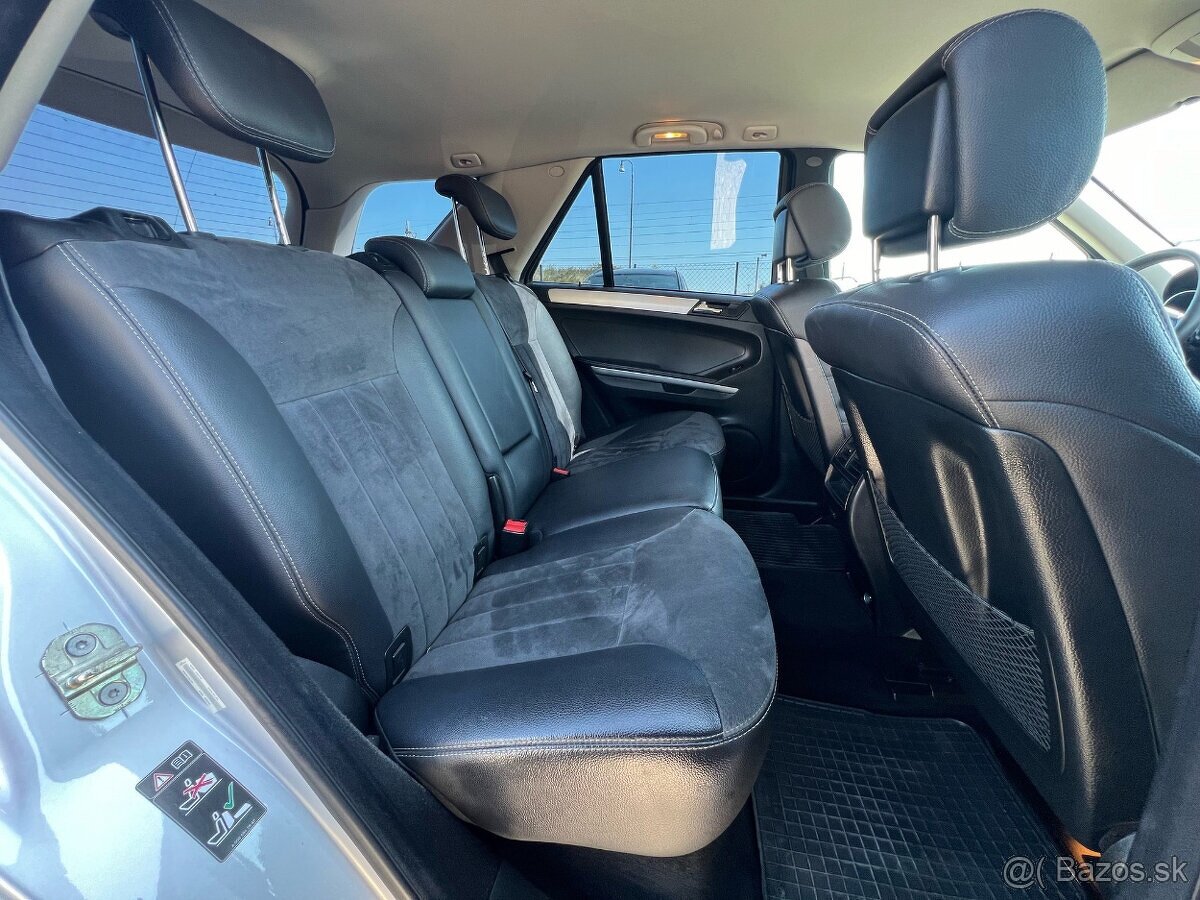Mercedes Benz ML320CDI 3.0 diesel, 165kW, AT/7, rok:02.2007. - 13